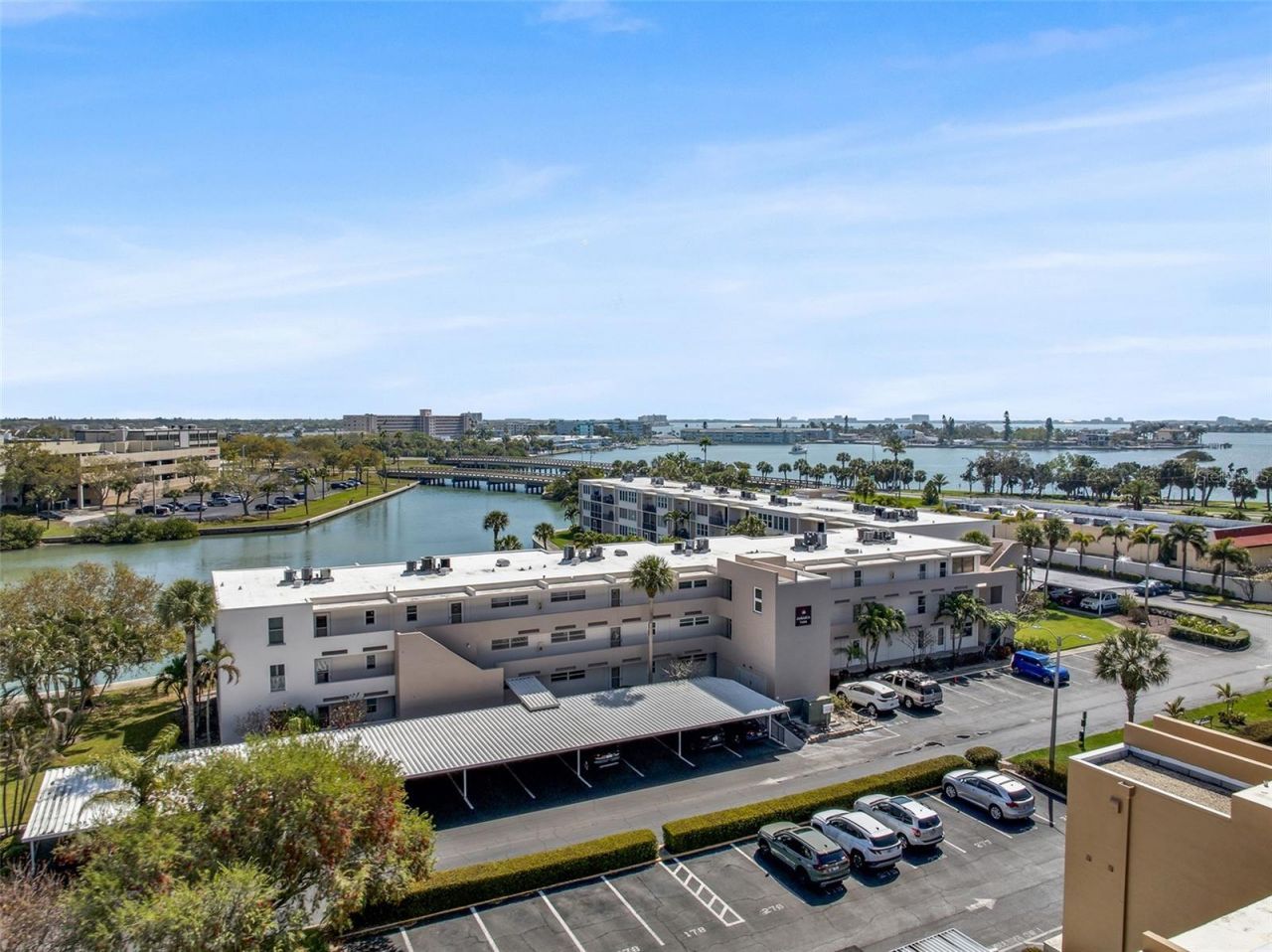7405 Bay Island Drive S, Unit 121, South Pasadena, FL 33707 Photo