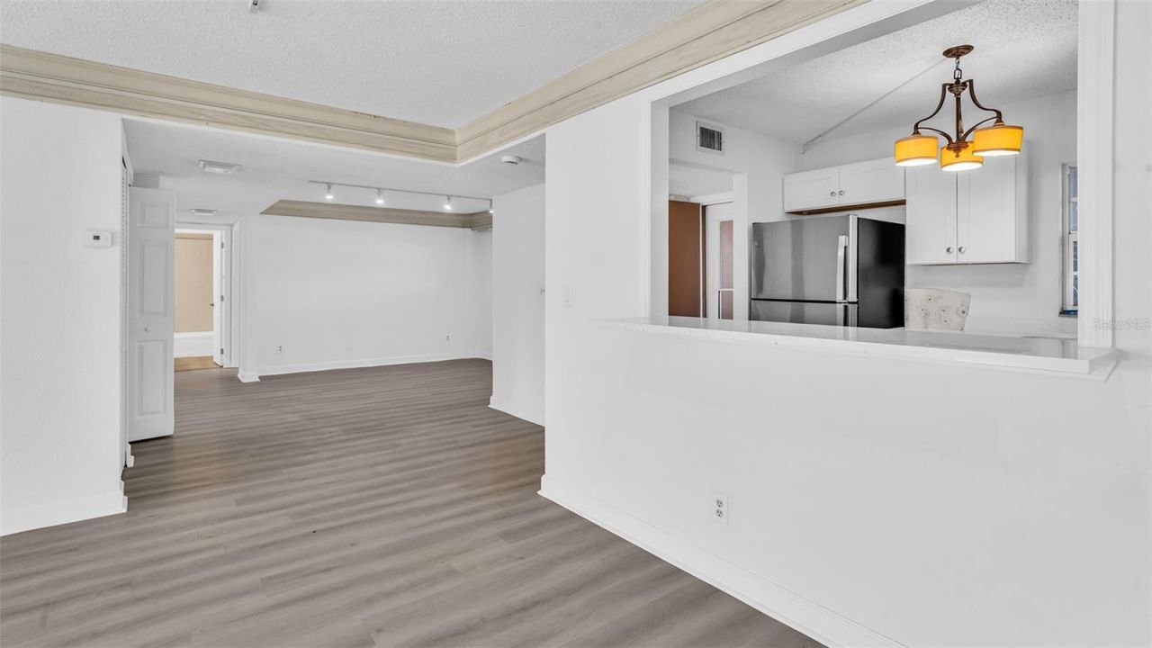 7405 Bay Island Drive S, Unit 121, South Pasadena, FL 33707 Photo