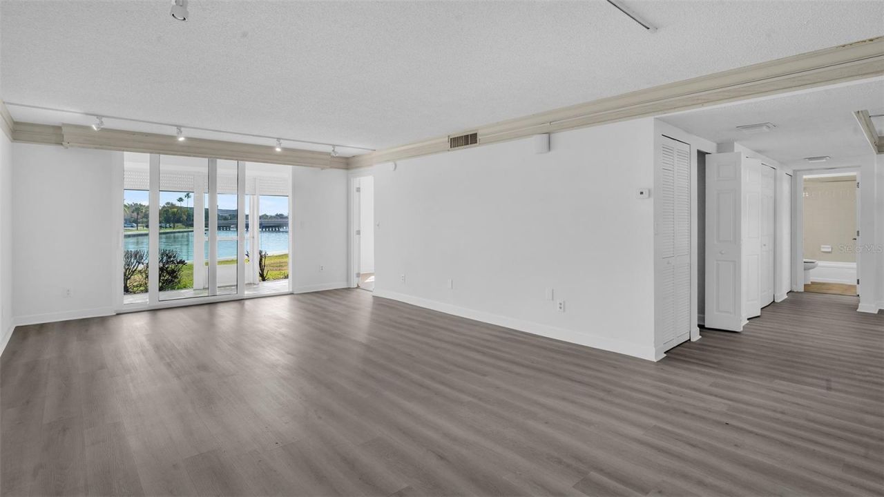 7405 Bay Island Drive S, Unit 121, South Pasadena, FL 33707 Photo
