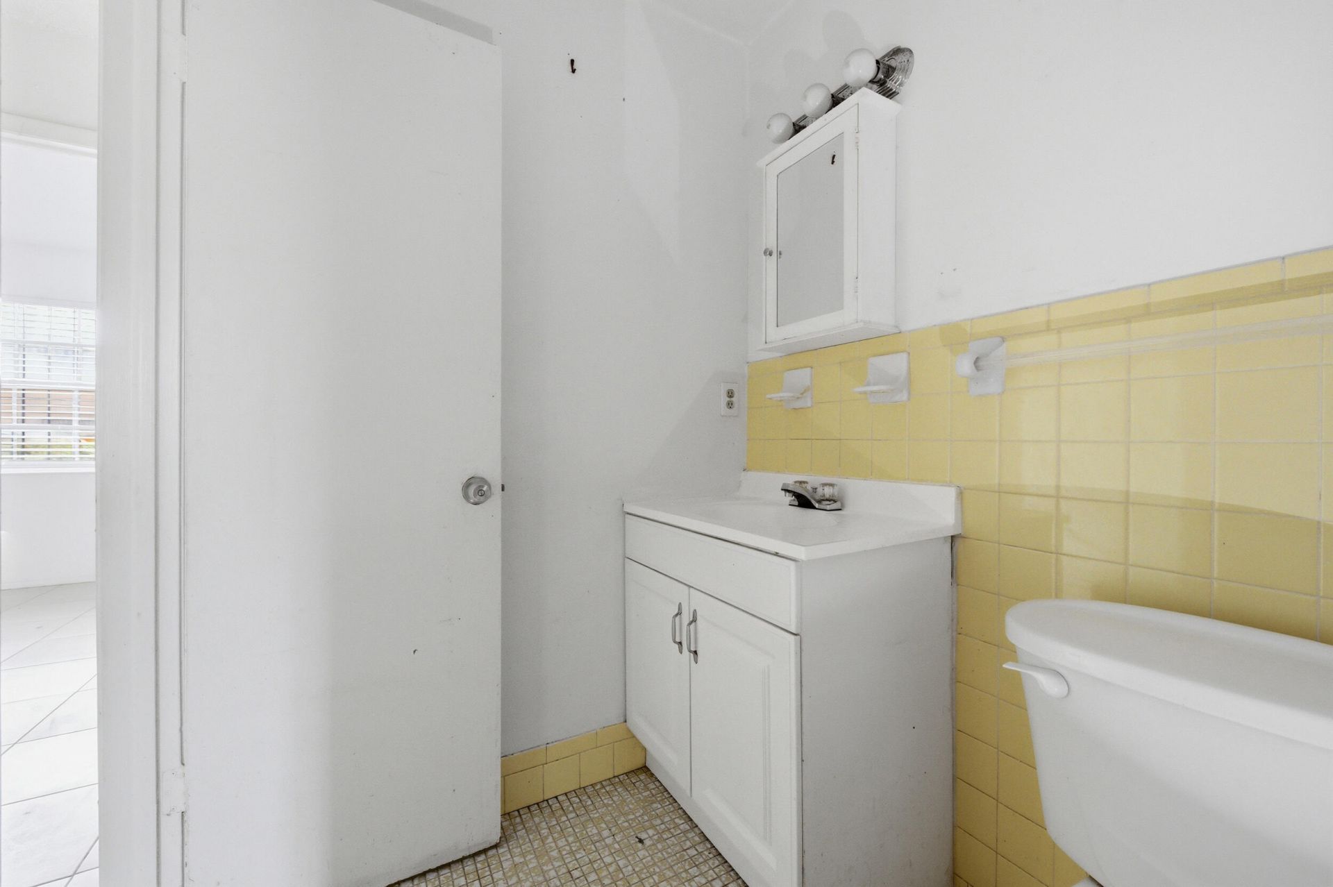 4901 Spruce Avenue, West Palm Beach, FL 33407 Photo