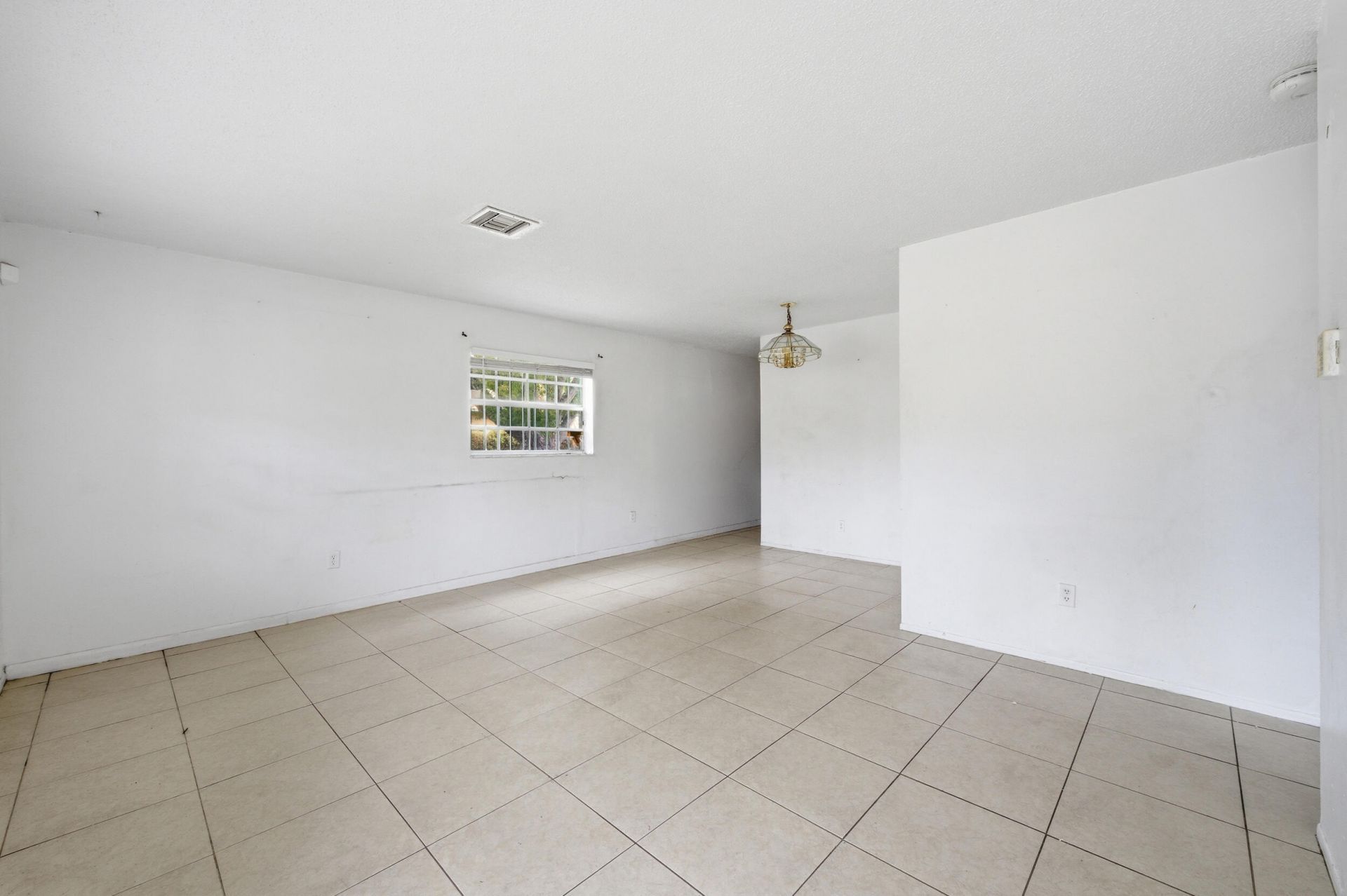 4901 Spruce Avenue, West Palm Beach, FL 33407 Photo