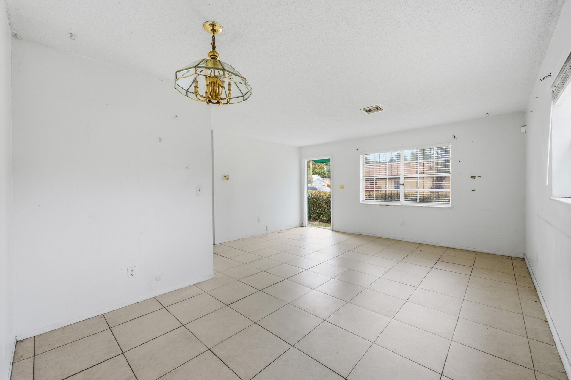 4901 Spruce Avenue, West Palm Beach, FL 33407 Photo