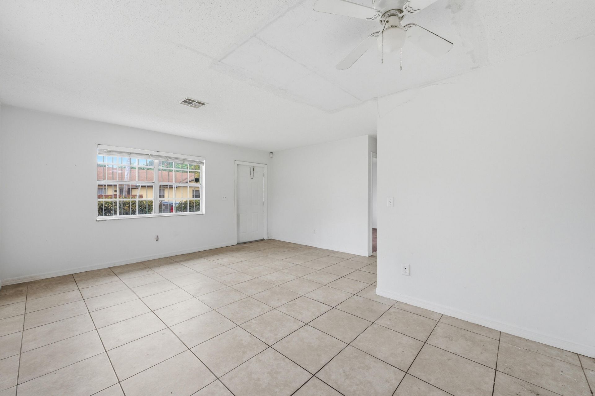 4901 Spruce Avenue, West Palm Beach, FL 33407 Photo