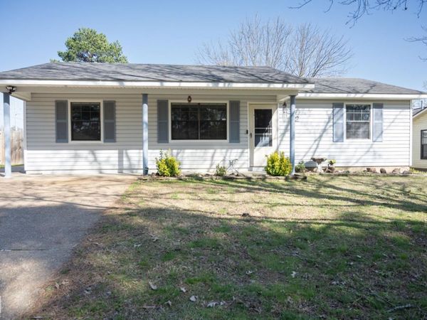 2212 Crescendo Drive, Jonesboro, AR 72401