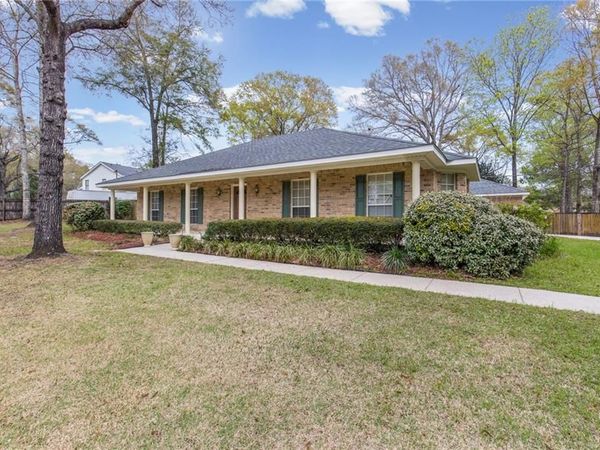 2770 Willedee Circle S, Semmes, AL 36575
