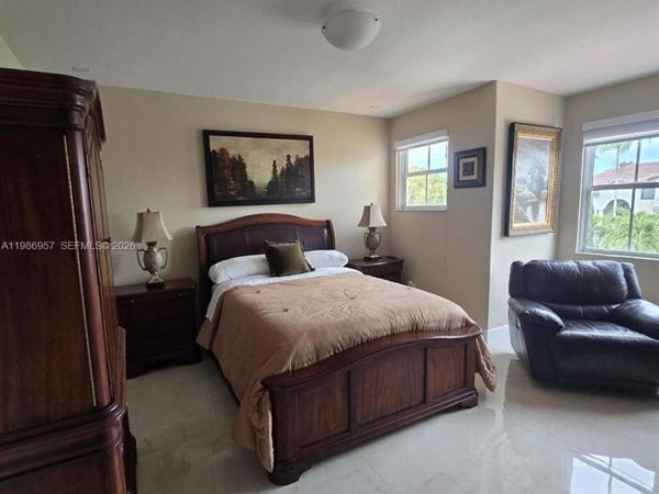 14978 SW 12th Ln , Miami, FL 33194