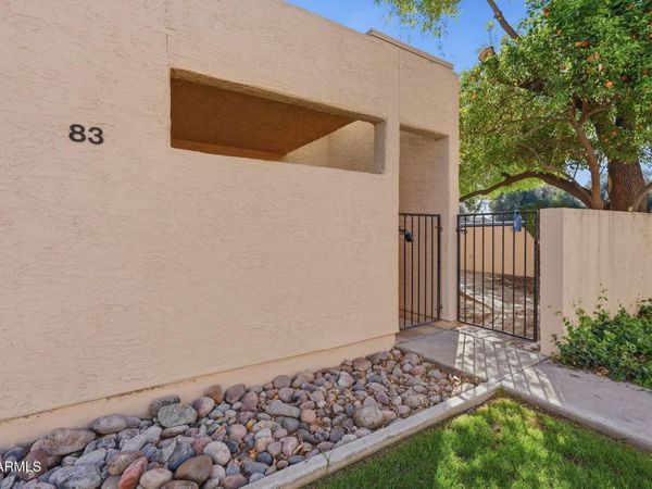930 S DOBSON Road, Unit 83, Mesa, AZ 85202