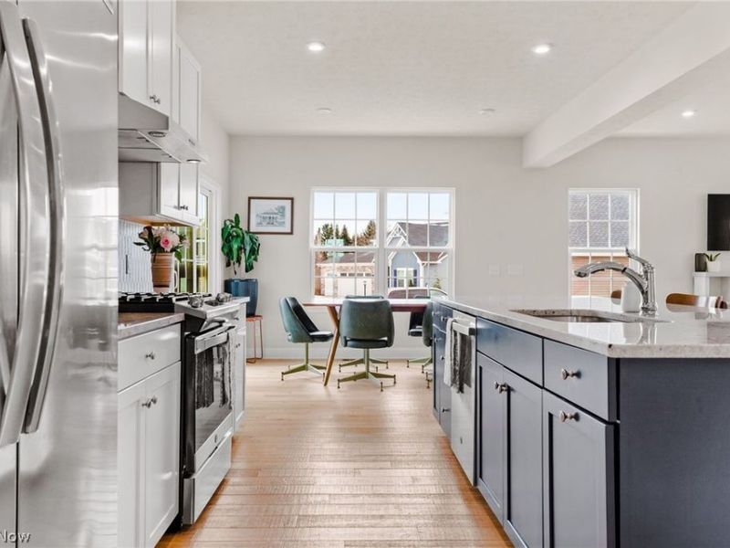 6472 Tollar Court, Medina, OH 44256 Photo 8