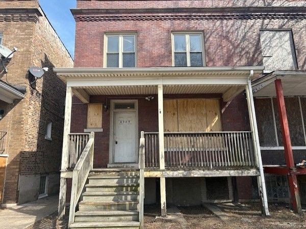 6725 S EBERHART Avenue , Chicago, IL 60637