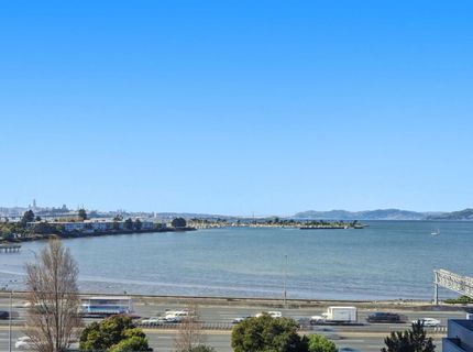 6363 Christie Ave #717, Unit 717, Emeryville, CA 94608 Photo