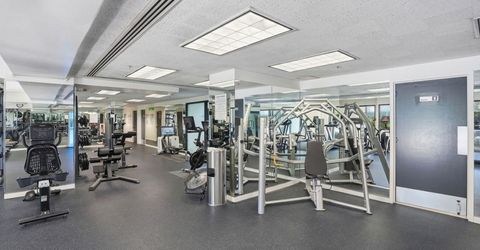 6363 Christie Ave #717, Unit 717, Emeryville, CA 94608 Photo
