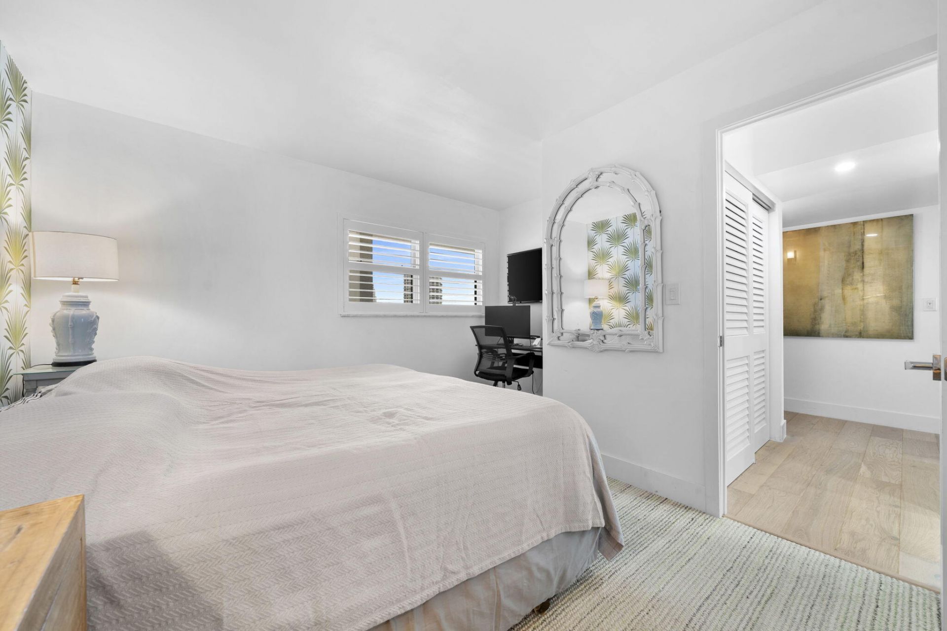 511 Bayshore Drive, Unit 905, Fort Lauderdale, FL 33304 Photo