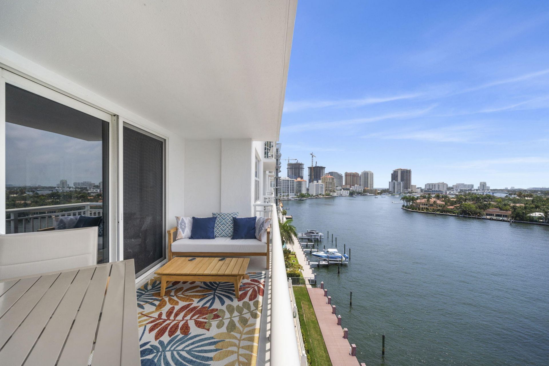 511 Bayshore Drive, Unit 905, Fort Lauderdale, FL 33304 Photo