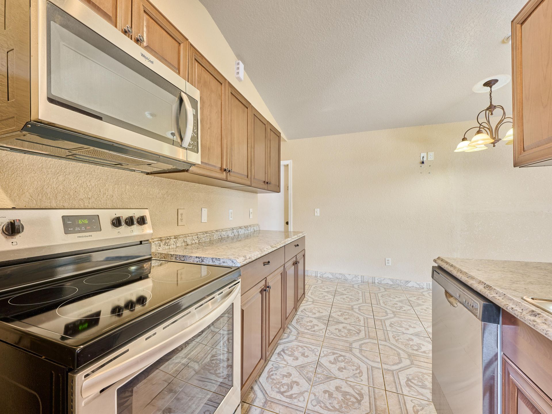 556 E Ridge Cir Circle N, Boynton Beach, FL 33435 Photo