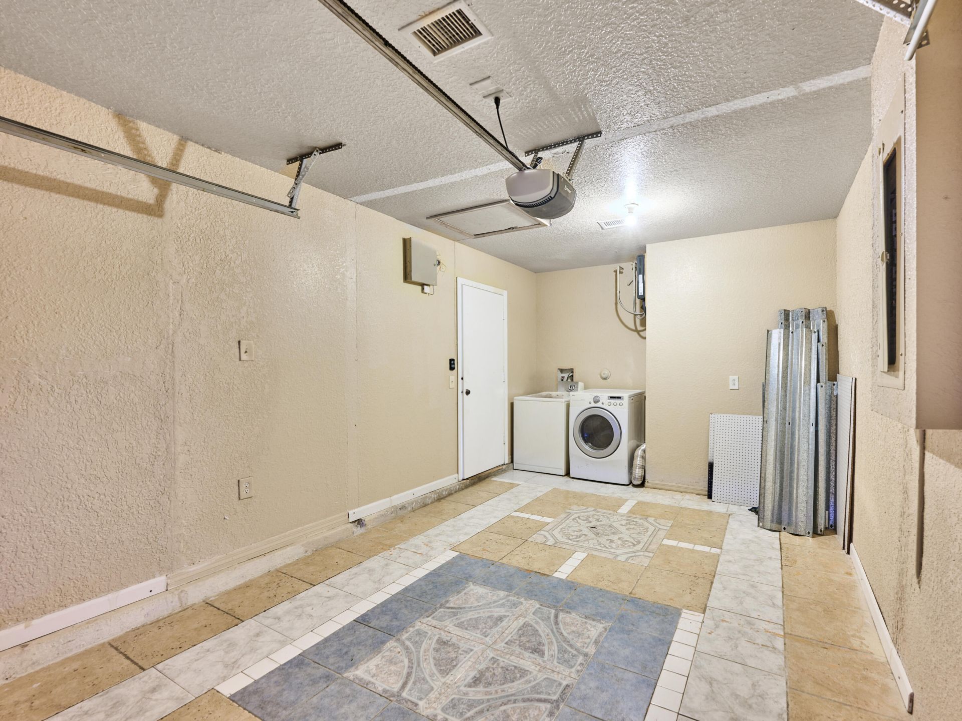 556 E Ridge Cir Circle N, Boynton Beach, FL 33435 Photo