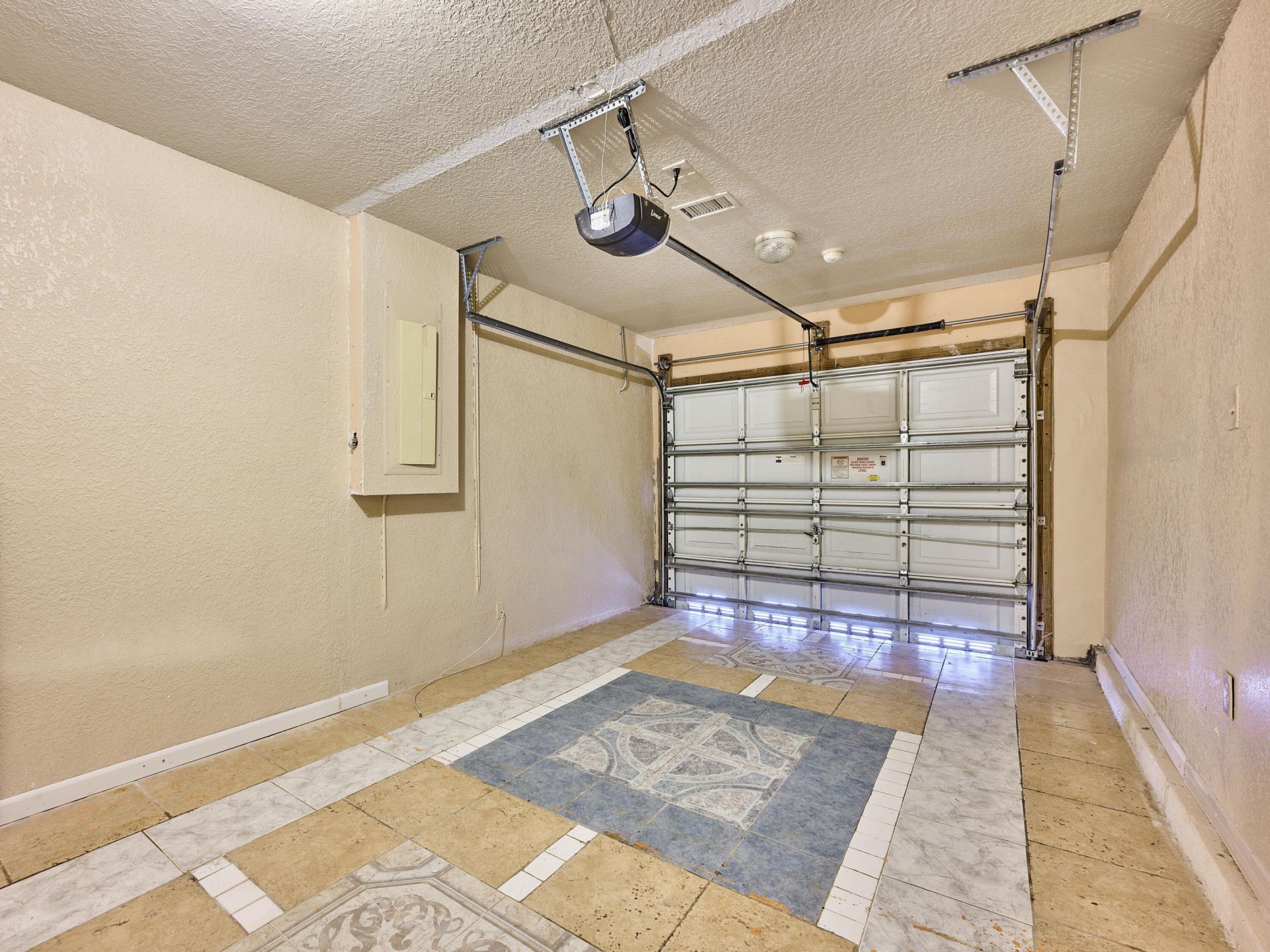 556 E Ridge Cir Circle N, Boynton Beach, FL 33435 Photo