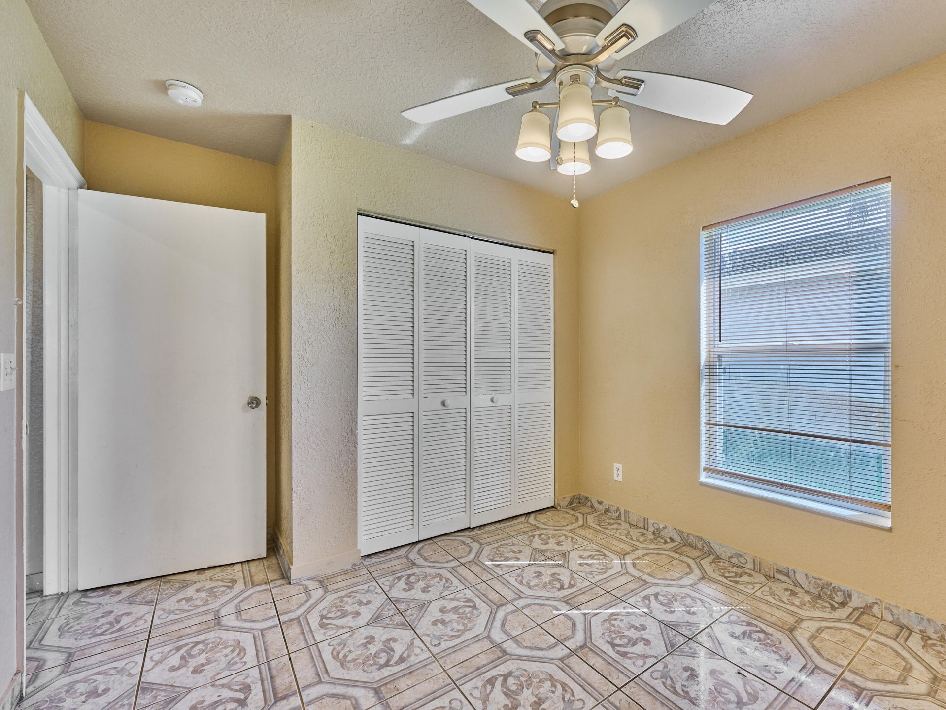 556 E Ridge Cir Circle N, Boynton Beach, FL 33435 Photo