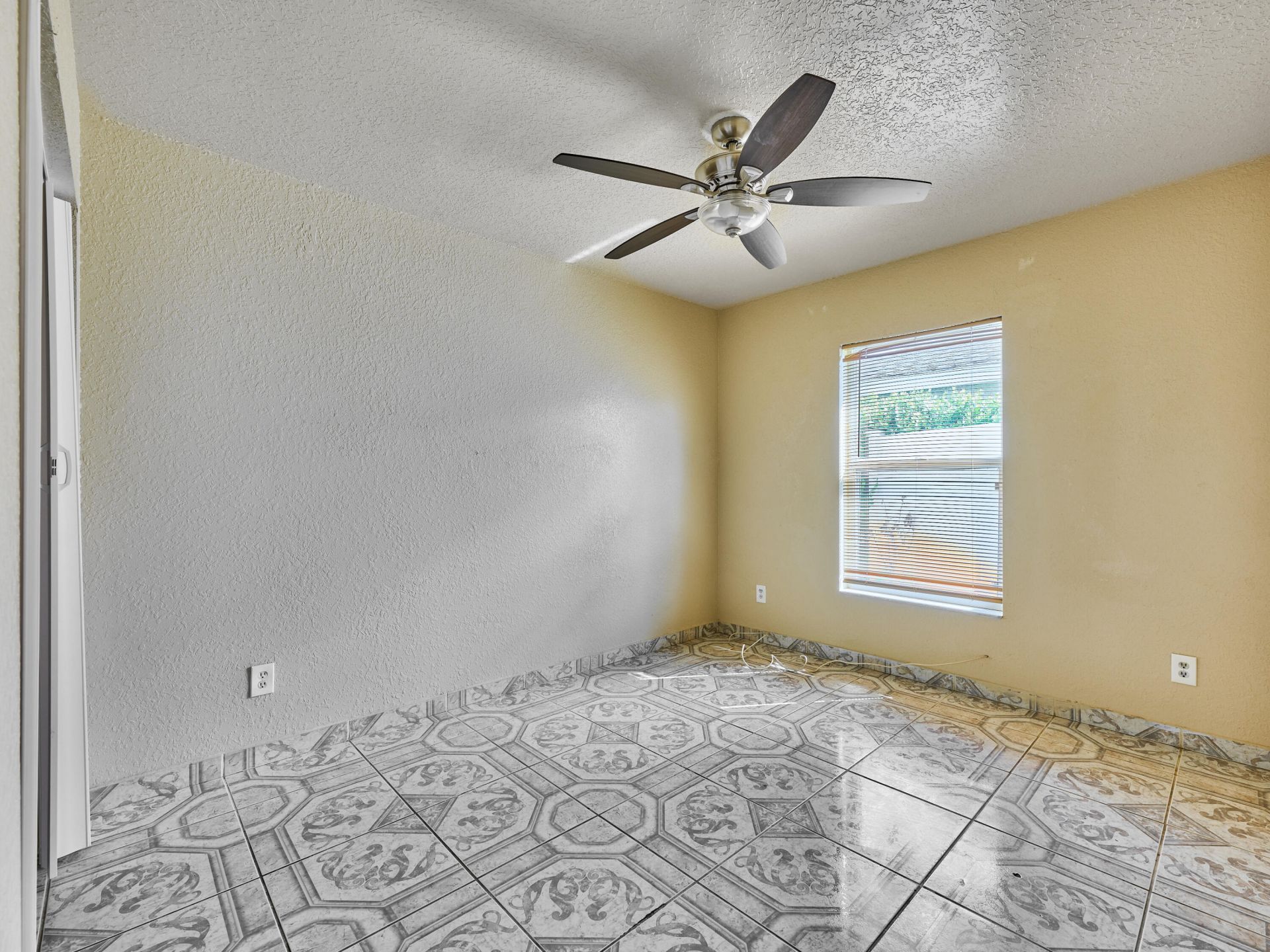 556 E Ridge Cir Circle N, Boynton Beach, FL 33435 Photo