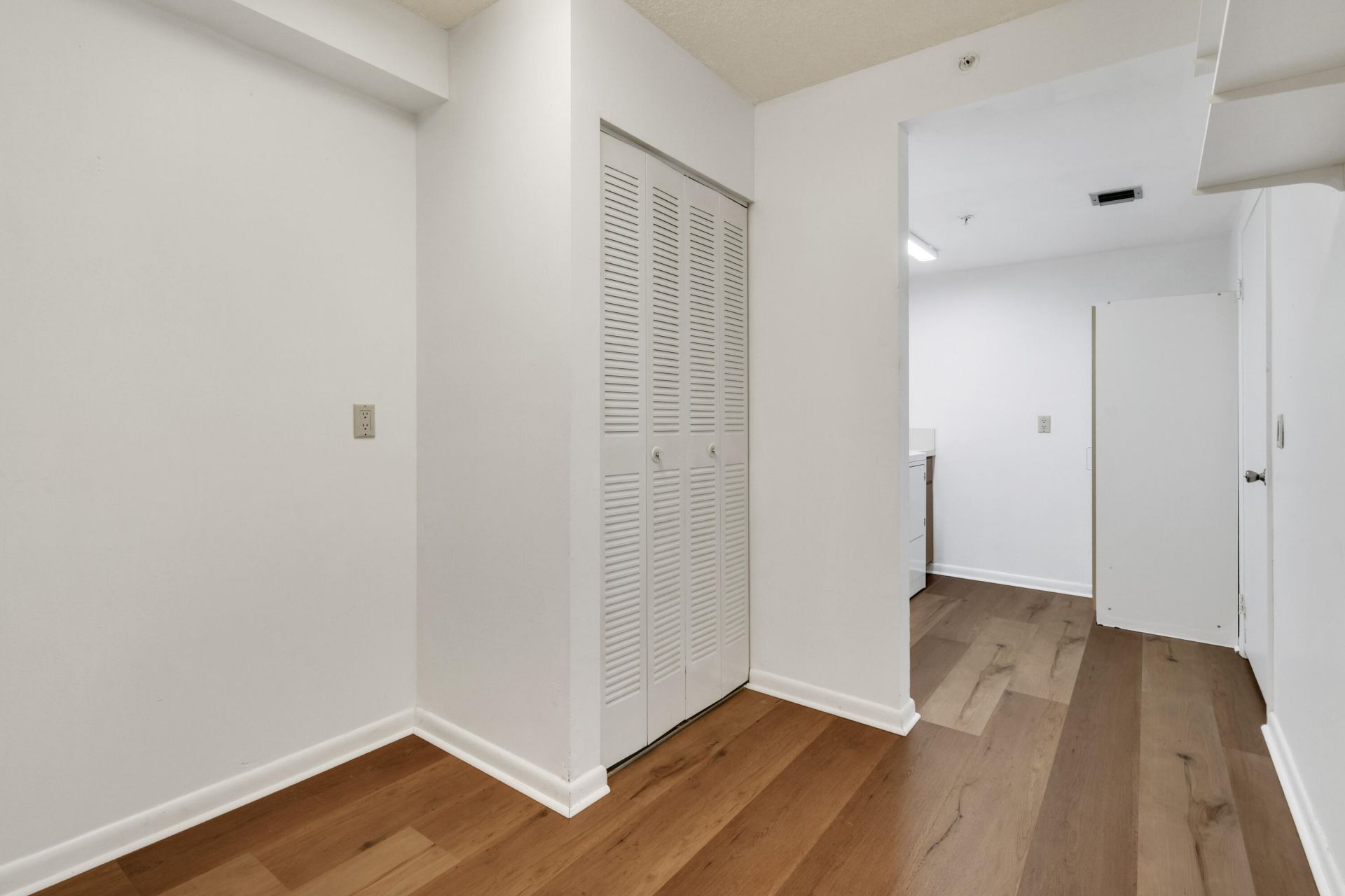 1701 Marina Isle Way, Unit 301, Jupiter, FL 33477 Photo