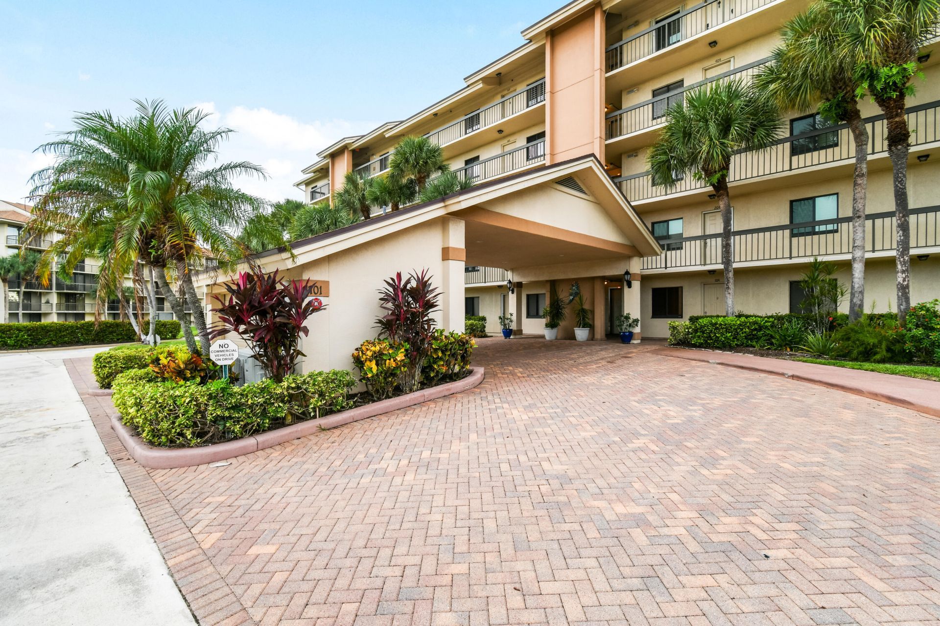 1701 Marina Isle Way, Unit 301, Jupiter, FL 33477 Photo