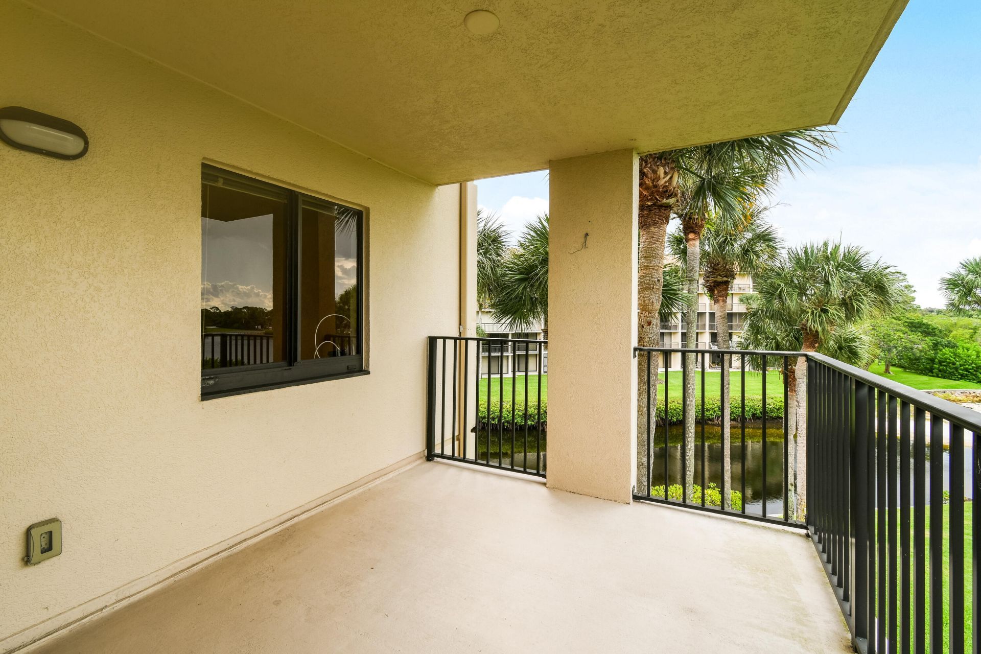 1701 Marina Isle Way, Unit 301, Jupiter, FL 33477 Photo
