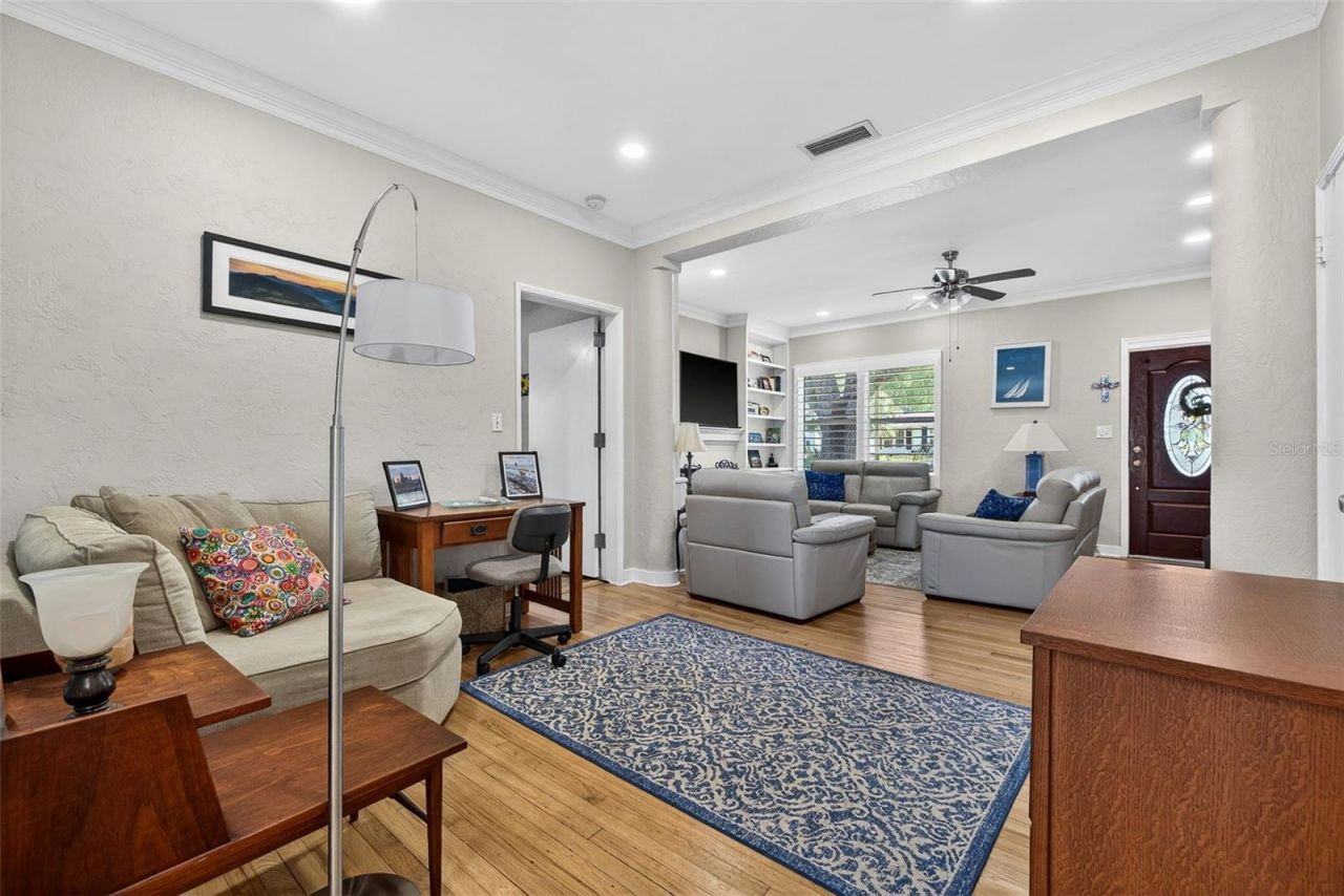 169 27th Avenue N, Saint Petersburg, FL 33704 Photo