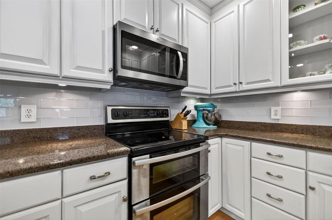 169 27th Avenue N, Saint Petersburg, FL 33704 Photo