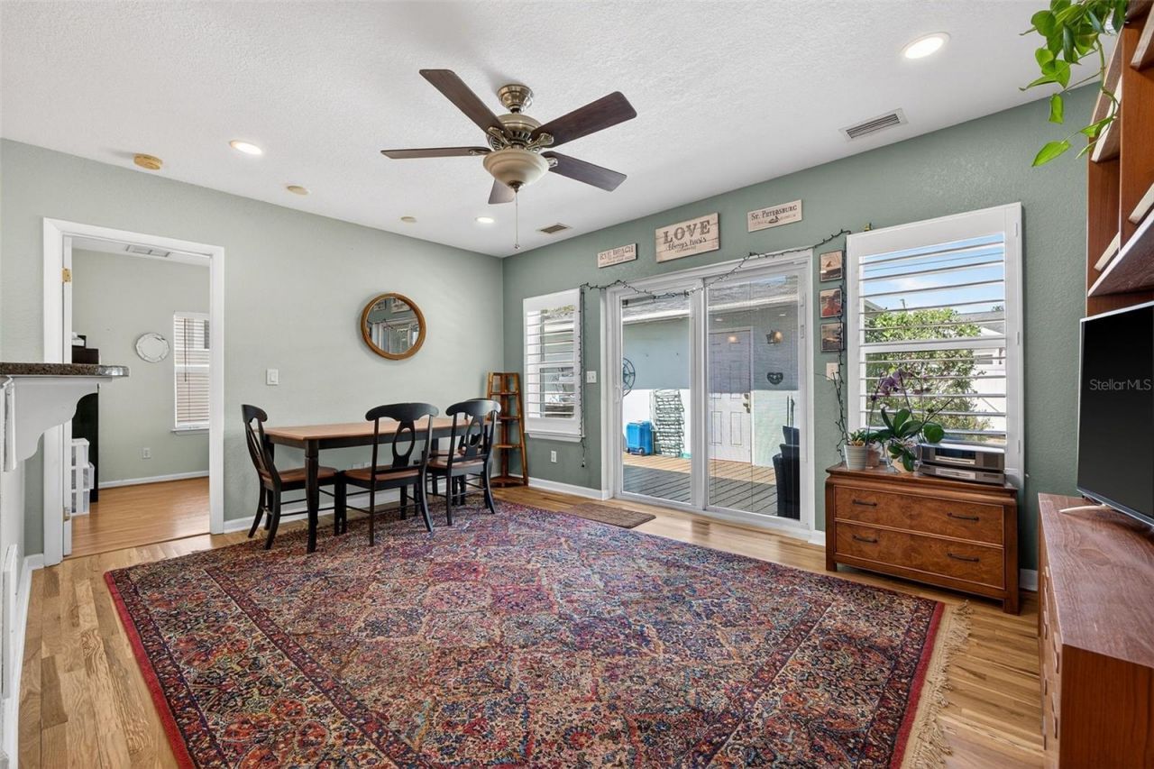 169 27th Avenue N, Saint Petersburg, FL 33704 Photo