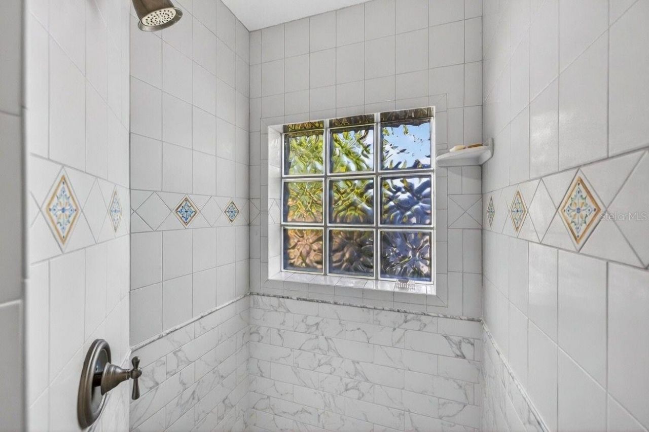 169 27th Avenue N, Saint Petersburg, FL 33704 Photo