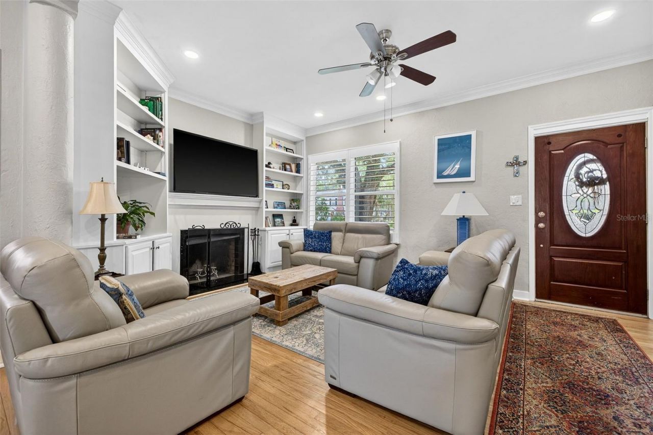 169 27th Avenue N, Saint Petersburg, FL 33704 Photo