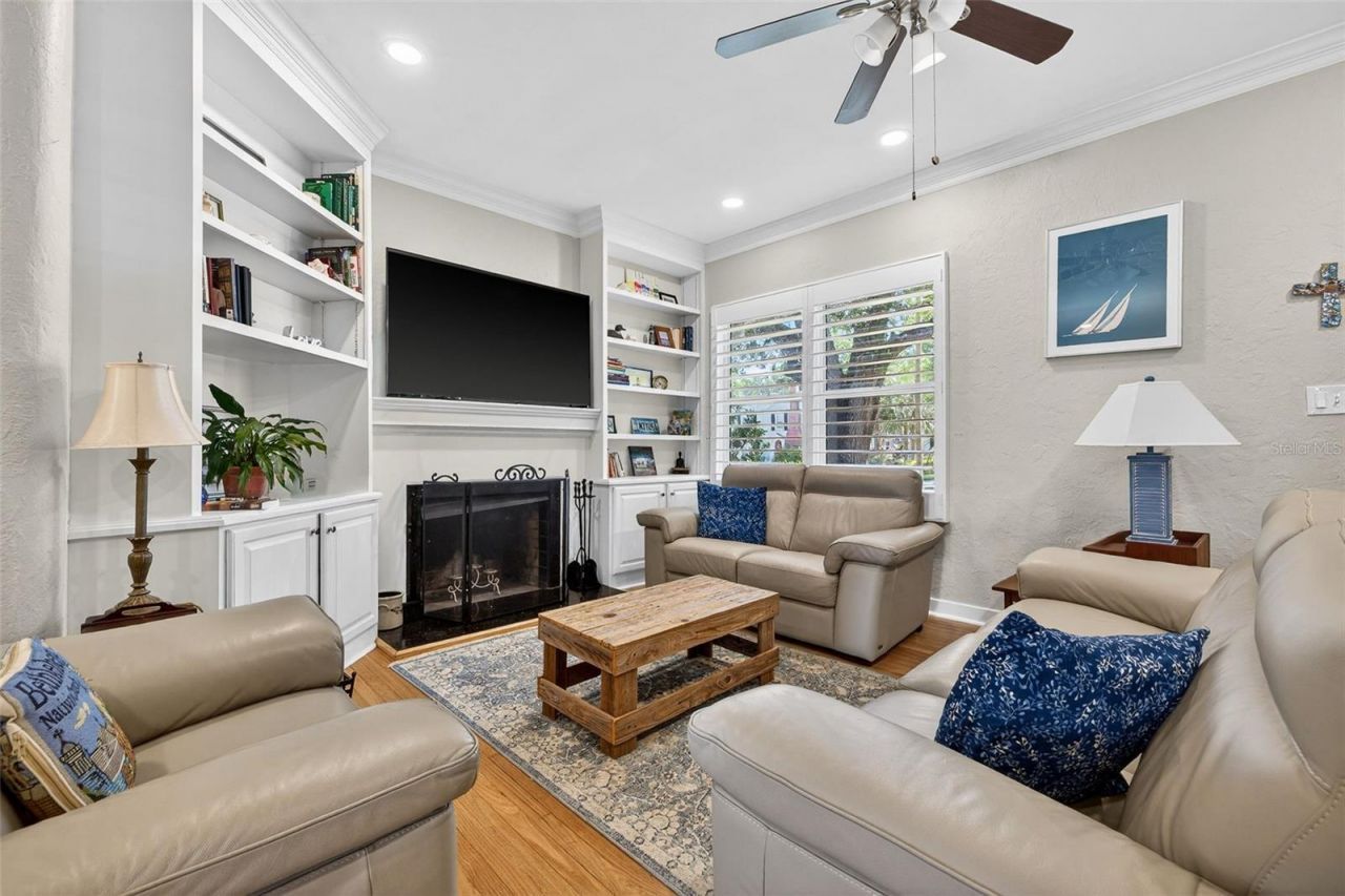 169 27th Avenue N, Saint Petersburg, FL 33704 Photo