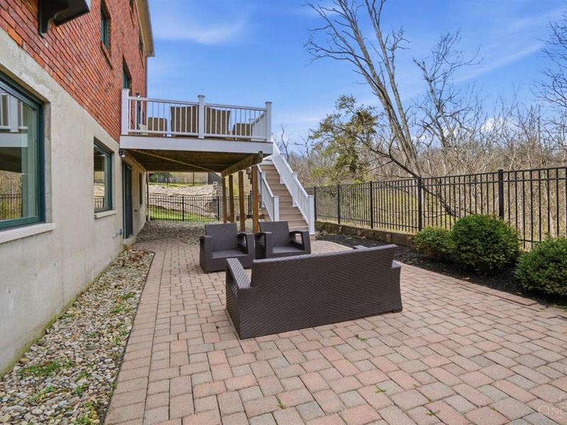 2880 Alpine Terrace, Cincinnati, OH 45208 Photo 40