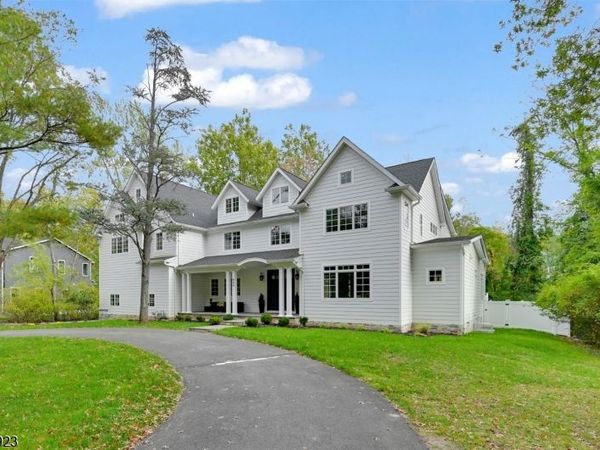 466 White Oak Ridge Rd, Millburn, NJ 07078