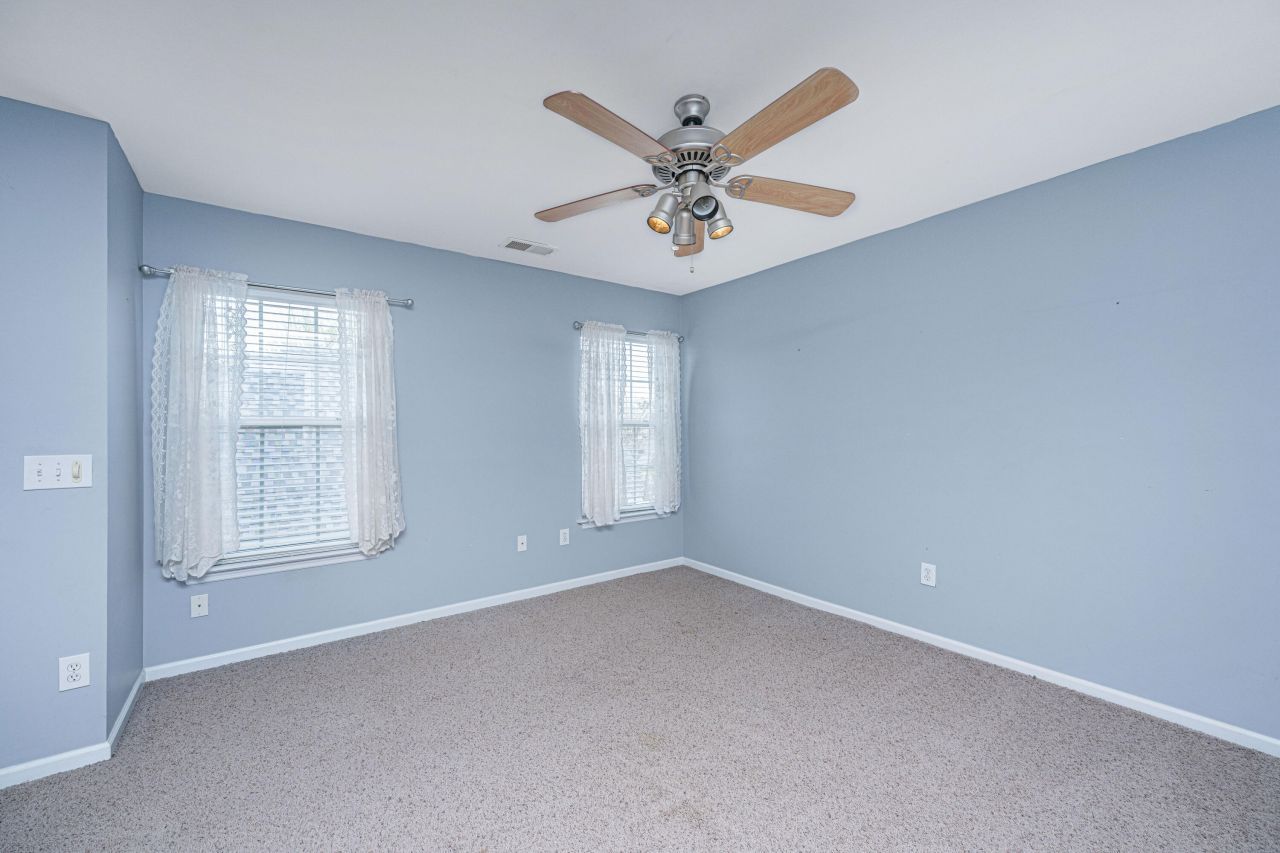 101 Burr Oak Street Photo 23