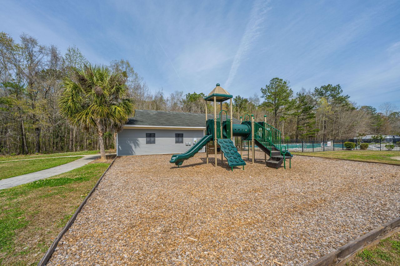 101 Burr Oak Street Photo 41