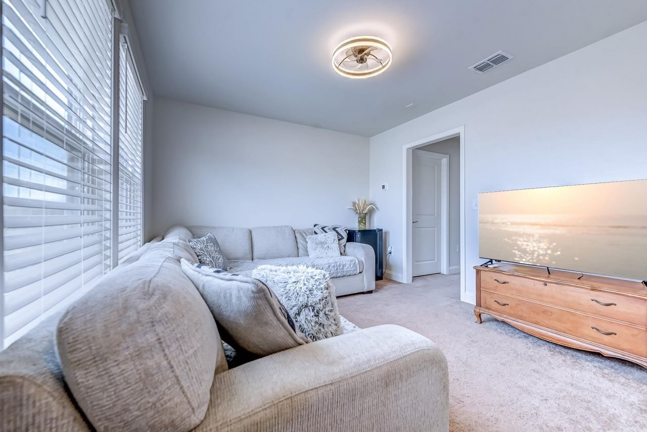 1352 Littleleaf Loop Photo 29