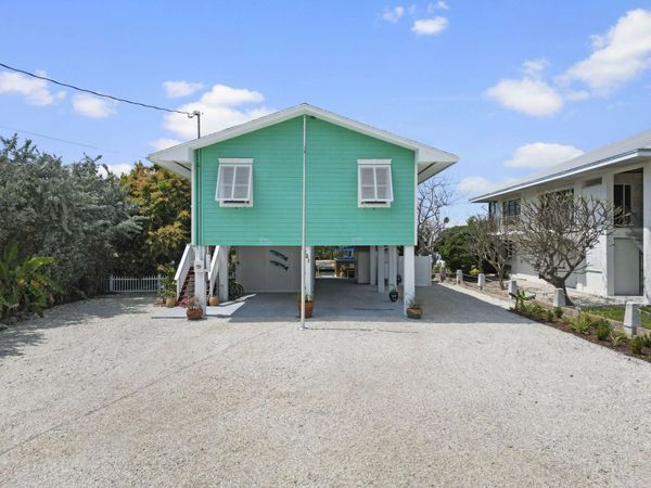 2121 Yellowtail Drive, MARATHON, FL 33050