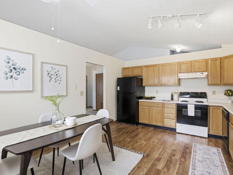 7865 Merdon Drive , Blacklick, OH 43004 Photo 15