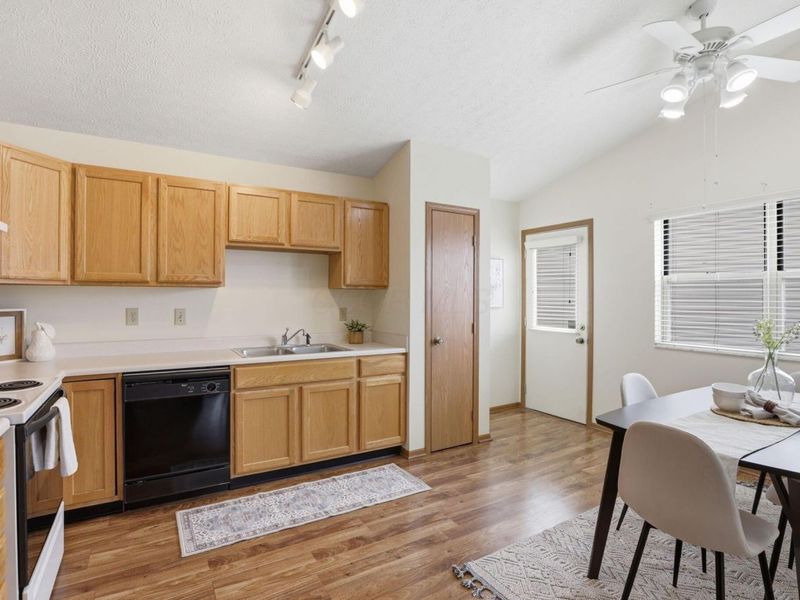 7865 Merdon Drive , Blacklick, OH 43004 Photo 16