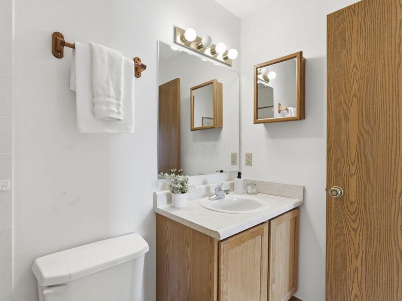 7865 Merdon Drive , Blacklick, OH 43004 Photo 31