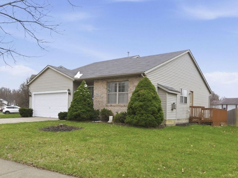 7865 Merdon Drive , Blacklick, OH 43004 Photo 5