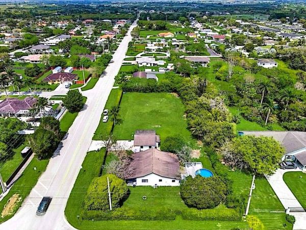 32595 SW 202nd Ave , Homestead, FL 33030