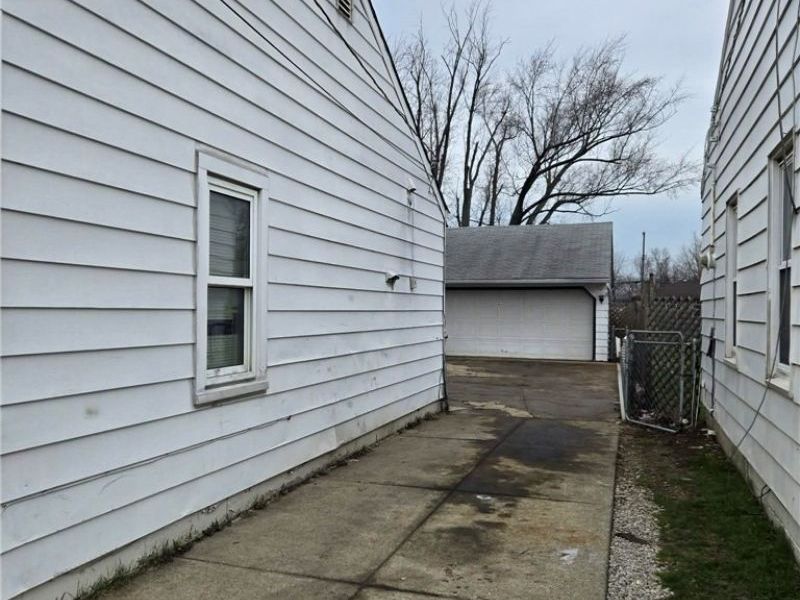 12812 Longmead Avenue , Cleveland, OH 44135 Photo 12