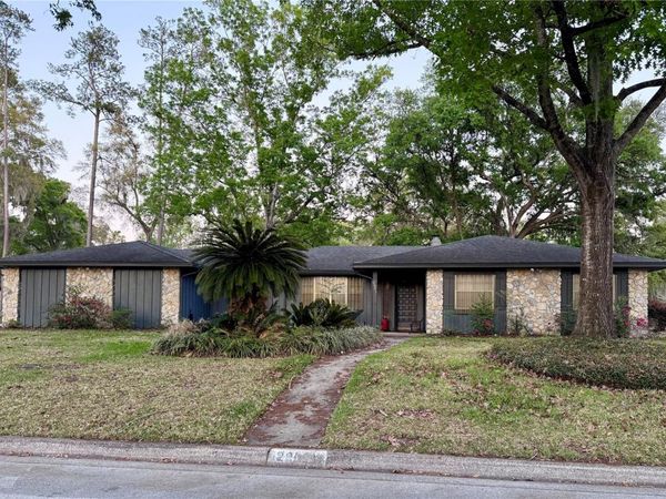 2901 NW 32ND STREET, GAINESVILLE, FL 32605