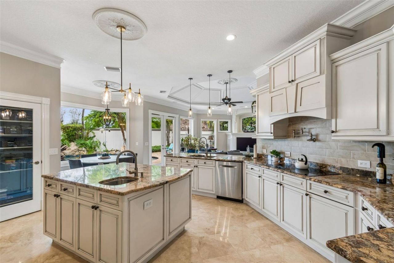 10712 Pontofino Circle, Trinity, FL 34655 Photo