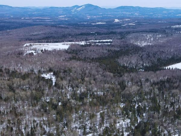 1606 Town Farm Road, Sheffield, VT 05866