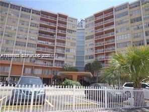 2025 NE 164th St, Unit 302, North Miami Beach, FL 33162 Main Photo