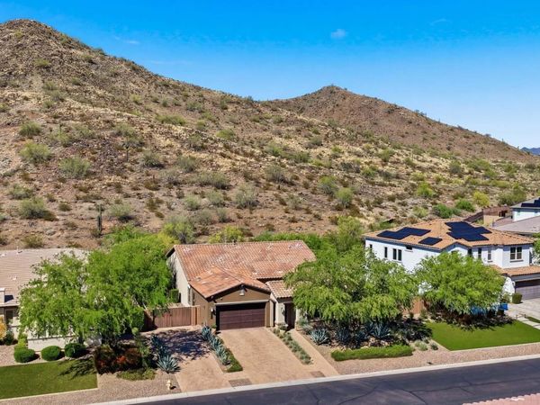 2228 E FALLEN LEAF Lane, Phoenix, AZ 85024