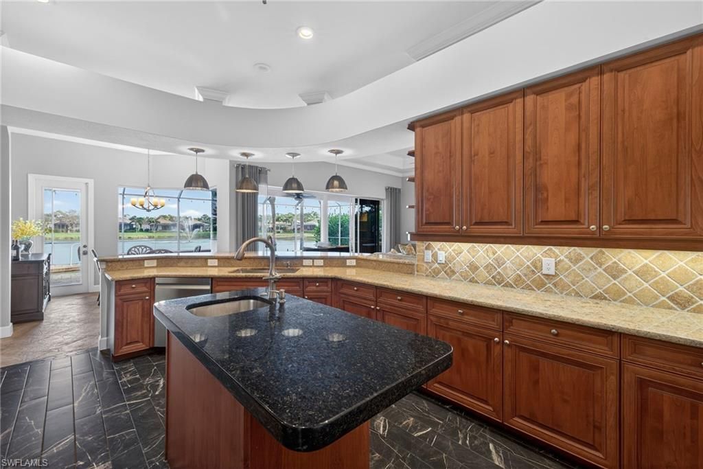 5684 Whispering Willow Way, Fort Myers, FL 33908 Photo