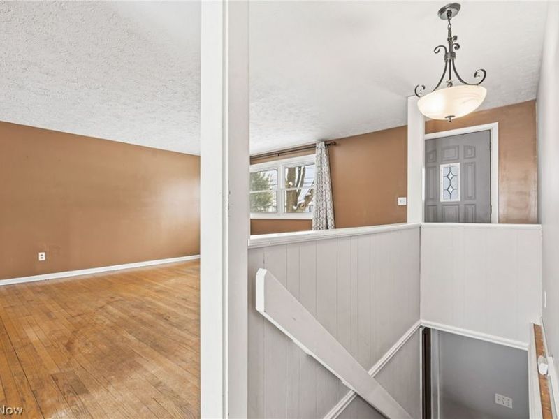 2465 Meadowside Street NW, Massillon, OH 44647 Photo 17